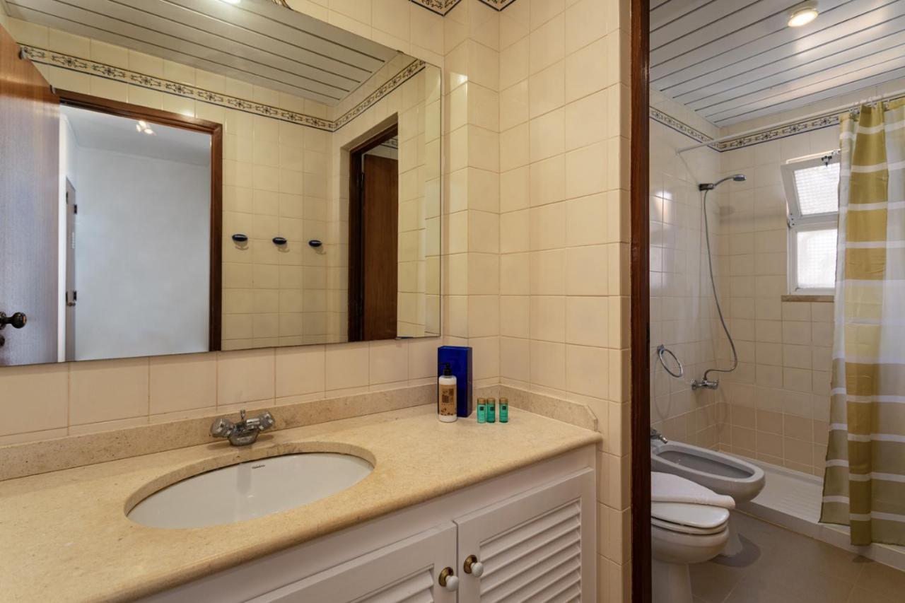 Hopstays Vilamoura All In - Marina View Apartment Quarteira Luaran gambar